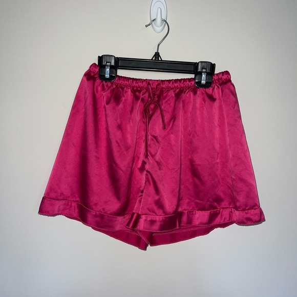 Satin Hot Pink Pajama Bridesmaid set short sleeve top and shorts Medium - Picture 2 of 12